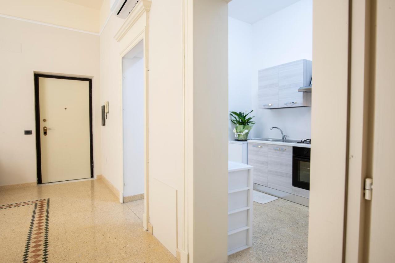 Corner Cavour Apartment Sassari Buitenkant foto