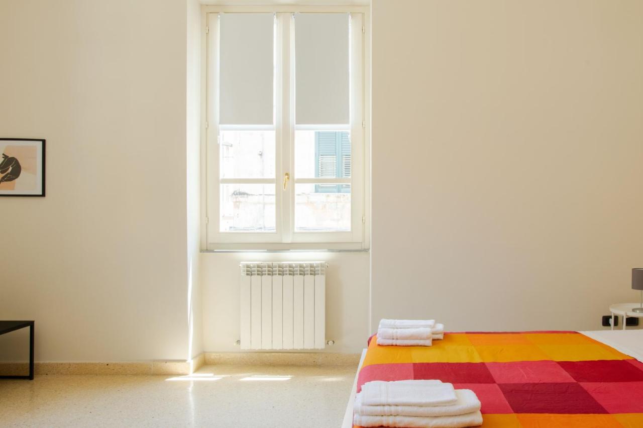 Corner Cavour Apartment Sassari Buitenkant foto